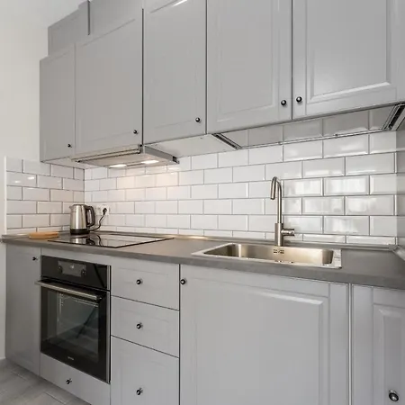 In The Orlando Complex Апартаменты Адехе